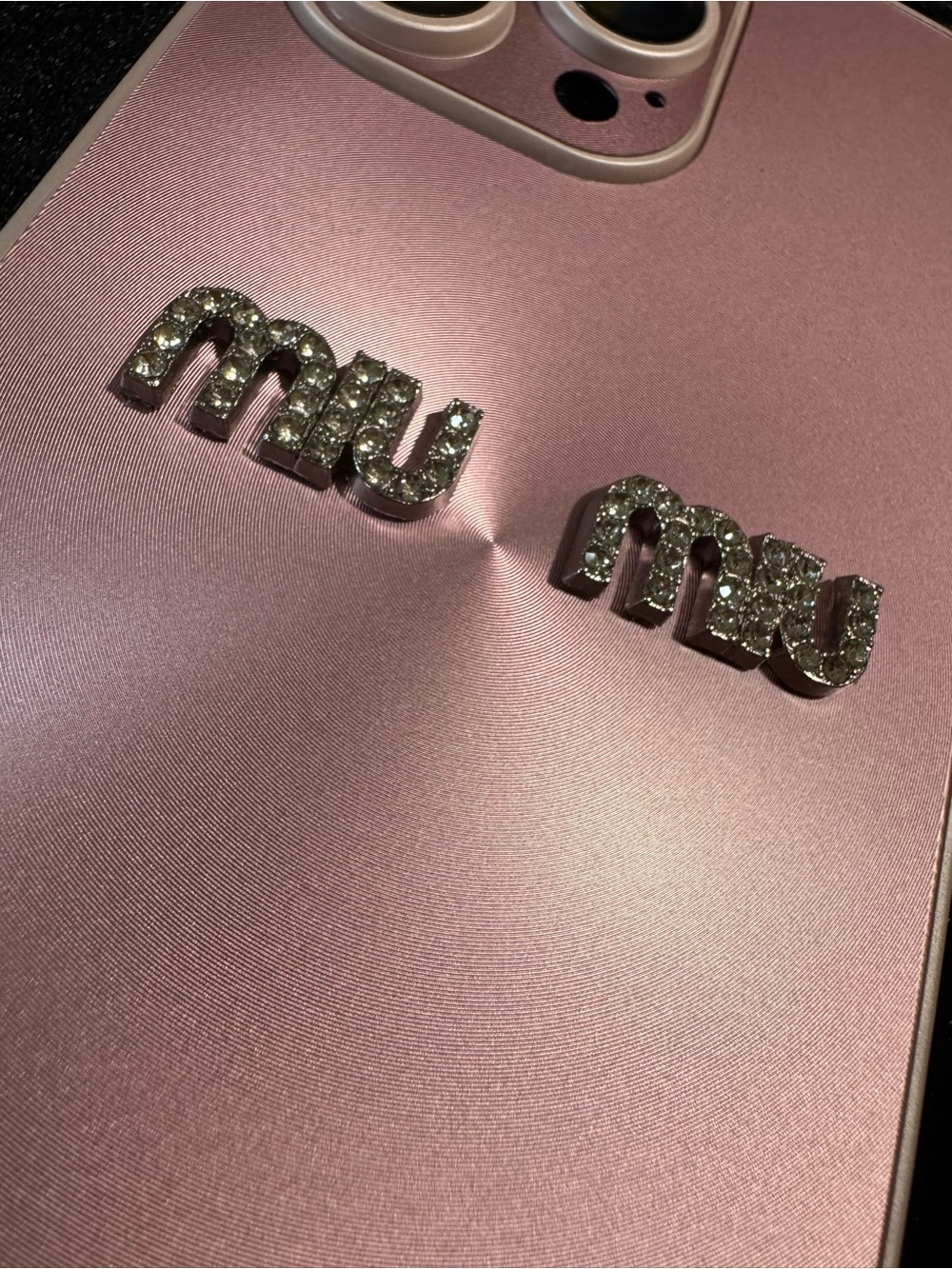 Miu Miu style Silver Rhinestone Logo 16 pro max Phone case  (silicone)